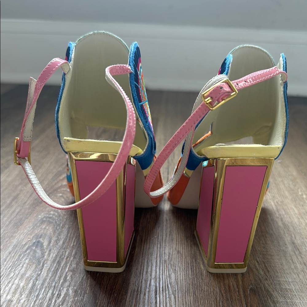 Spring Forward - Picture 2 of 4